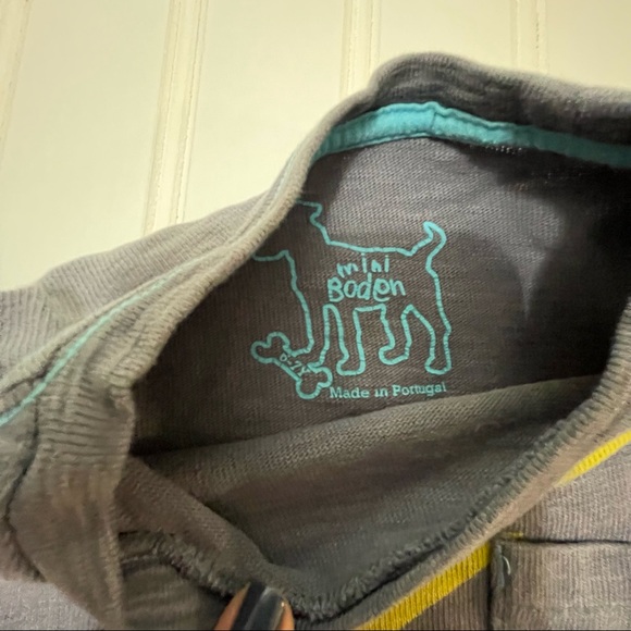 Mini Boden lightning bolt appliqué tee - Picture 2 of 2